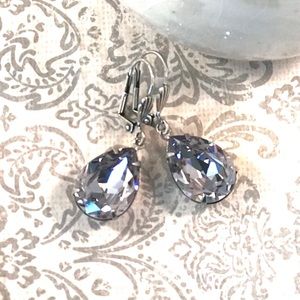 Vintage lavender and silver earrings. Purple